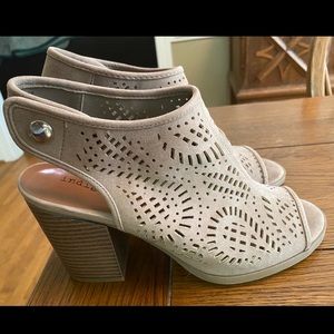 Indigo Rd. Irparca Slingbacks